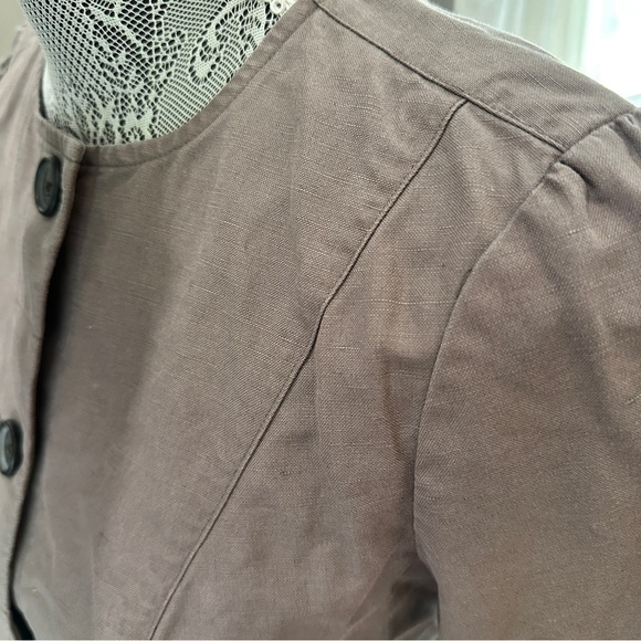 Banana Republic Pleated Button Utility Jacket | Size 2 - Picture 9 of 15